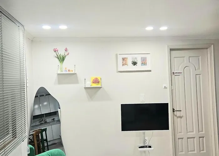 서울역 도보, 최대 7인, 예쁜 감성 숙소, 유명 관광지 이동 편리, 공항 철도 서울특별시