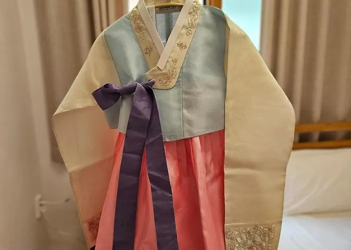 서울역 도보, 최대 7인, 예쁜 감성 숙소, 유명 관광지 이동 편리, 공항 철도 서울특별시