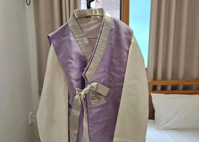 서울역 도보, 최대 7인, 예쁜 감성 숙소, 유명 관광지 이동 편리, 공항 철도 아파트 서울특별시